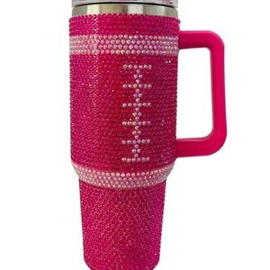 💎🩷NWT-HYDRAPEAK LIMITED ADDITION 40oz PINK BLING FOOTBALL TUMBLER💎🩷